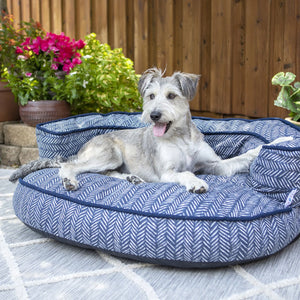 La-Z-Boy Gaston Indoor/Outdoor Dog Bed